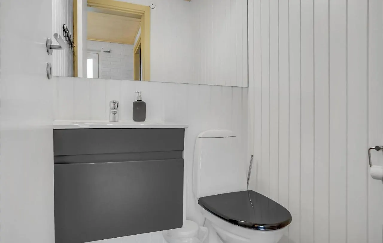 Lovely Home In Ebeltoft With Wifi Danemarca